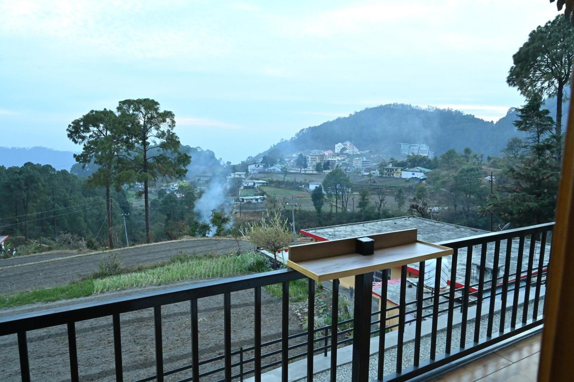 Silver Fern By The Hillside ไนนิตาล ห้อง รูปภาพ